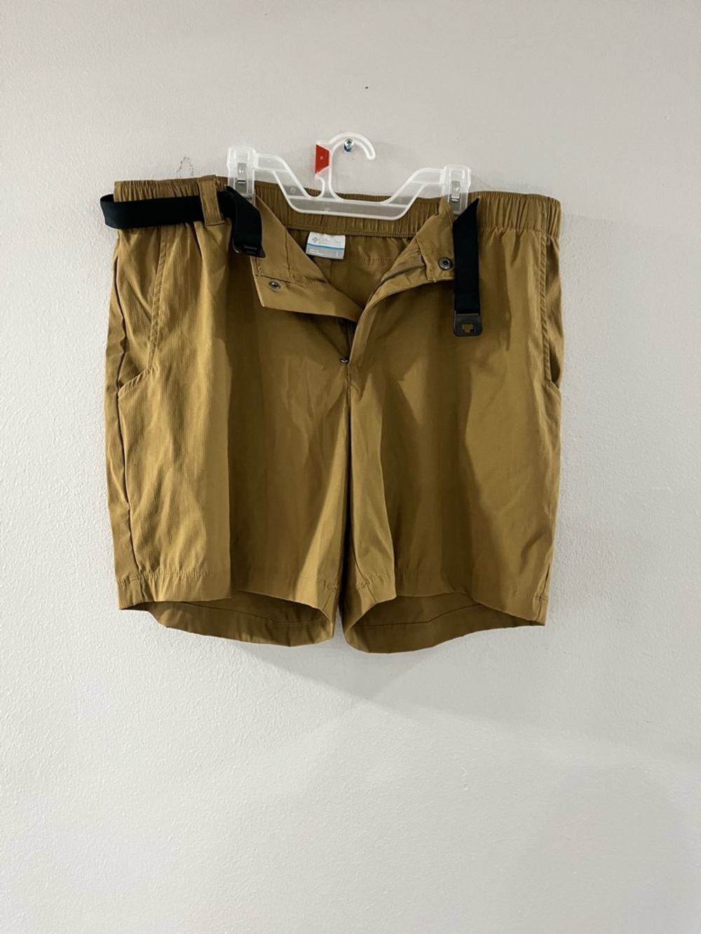Columbia Landroamer Ripstop Shorts Men size Large Brown 7 inch inseam Hiking